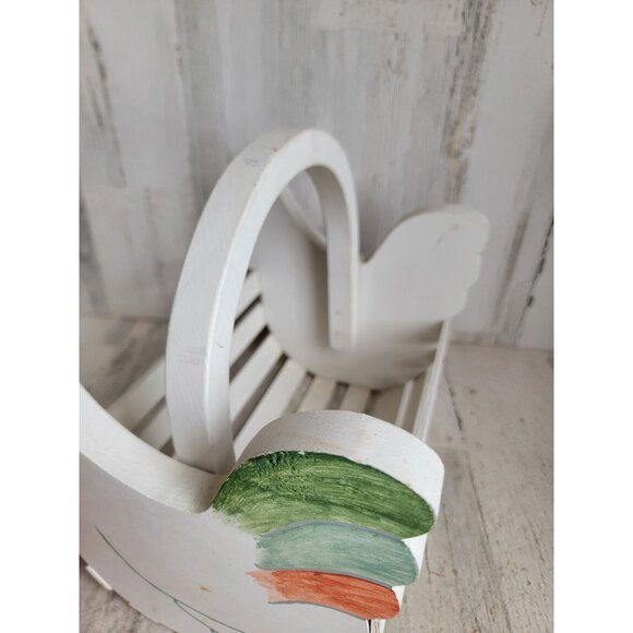 Wooden chicken basket farmhouse unique home decor spring - Picture 8 of 9